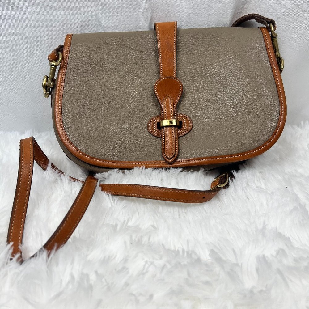 *VINTAGE* Dooney & Bourke Crossbody Bag - Rare Style!